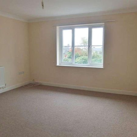 Highland Court, Lydney, GL15 - Photo 3