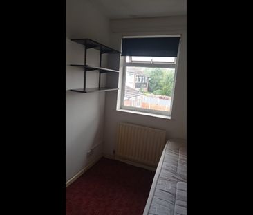Room in a Shared House, Templar Road, NG9 - Photo 5