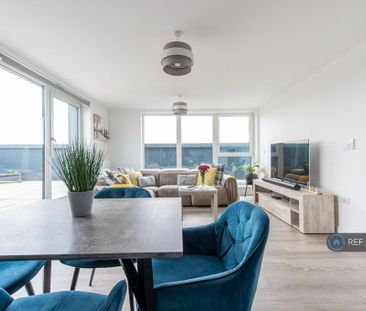 2 bedroom penthouse to rent - Photo 5