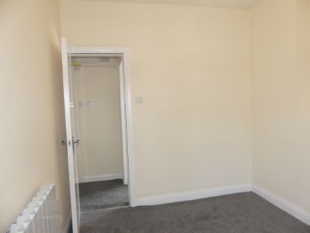 Lytham Road Flat 4 - Photo 2