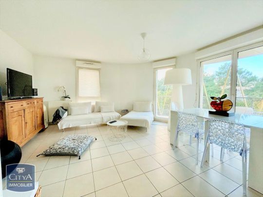 Appartement à louer 4 pièces 85.04m² - Photo 1