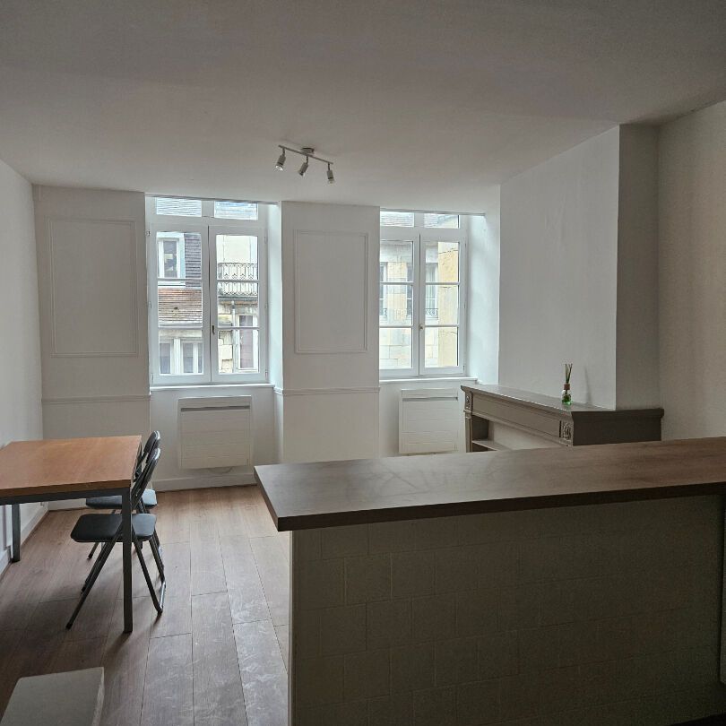 Location Appartement 2 pièces 39m² BESANCON 25000 - Photo 1