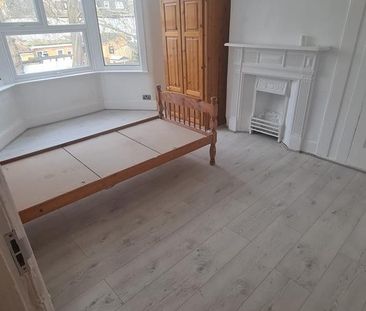 4 bedroom terraced house to rent - Photo 6