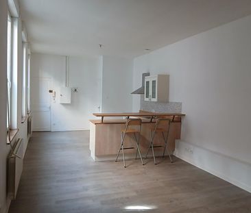 Location Appartement 1 pièce 40m² - Photo 1