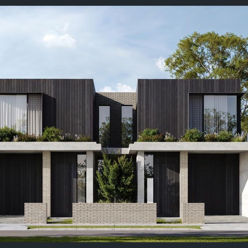 Architectural Excellence for Family Living - Photo 2