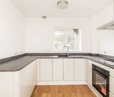 Thicket Grove, London, SE20 - Photo 5