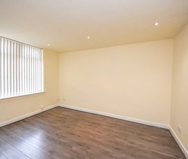 3 bed House - Mid Terrace for Rent - Photo 5