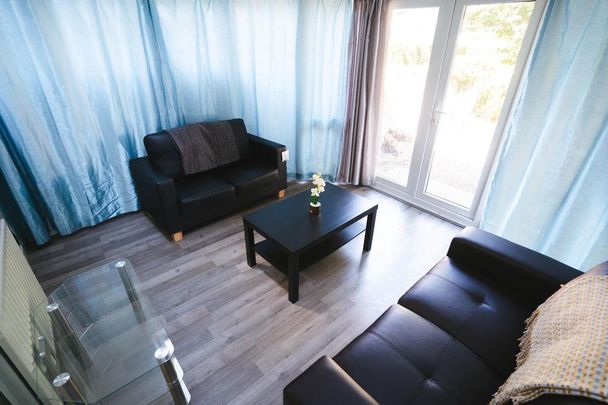 4 bedroom house share to rent - Photo 1