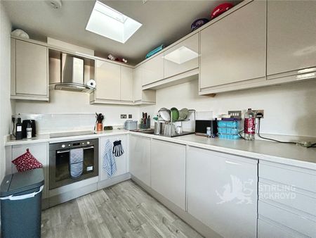 High Street, Egham, Surrey, TW20 9ED - Photo 2