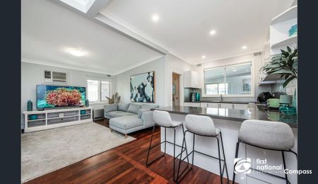 Renovated 4-Bedroom Home with Spacious Backyard - Photo 4