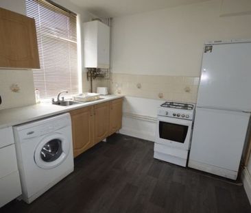 4 Bed - Wilberforce Road, West End, - Photo 3