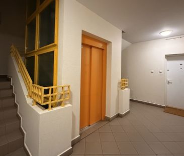 2 pok. z balkonem przy stacji metra Ursynów - Фото 6