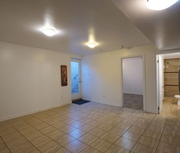 For Lease - 19 Blazing Star Drive Unit# Basement Unit, Brampton, On... - Photo 3