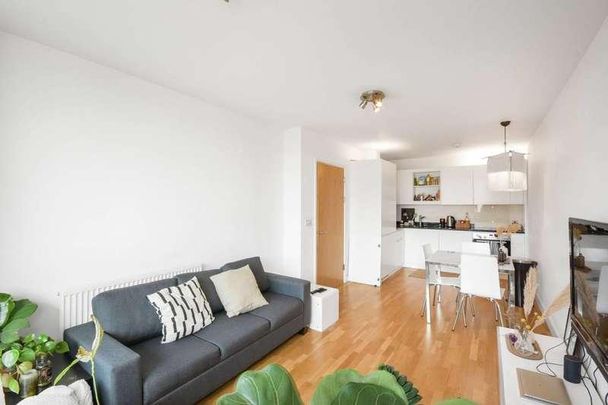 Amelia Street, Elephant And Castle, SE17 - Photo 1