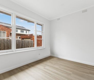 39 Panoramic Grove, Glen Waverley - Photo 3
