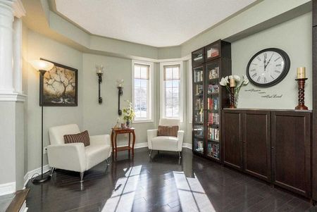 For Lease - 10 FORSYTH Crescent, Halton Hills, Ontario - Photo 3