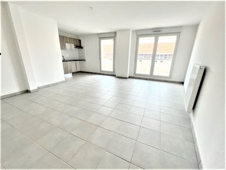 Location Appartement 5 pièces 100m² BISCARROSSE 40600 - Photo 2