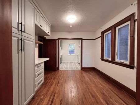 For Lease - 524 Eglinton Avenue, Toronto, Ontario - Photo 3