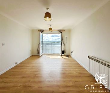 Worthing Close, Grays, RM17 - Photo 1
