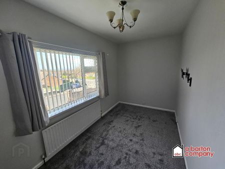 277 Carnmoney Road, Carnmoney, Newtownabbey, BT36 6JS - Photo 4
