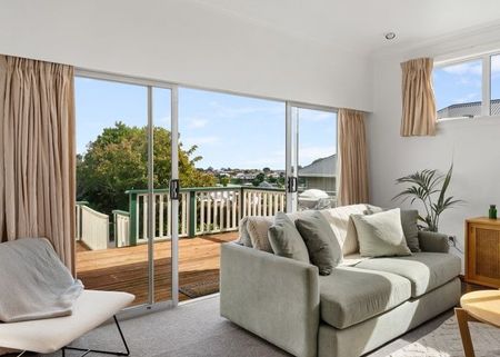 41 Queens Road, Glen Avon, New Plymouth - Photo 3