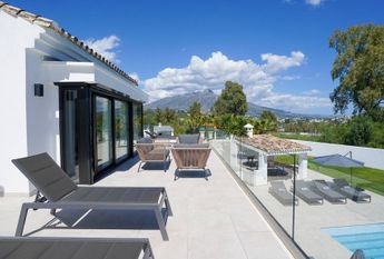 6 bedroom luxury Villa for rent in Benahavís, Spain