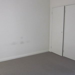 3/16 Newcastle Street, Preston VIC 3072 - Apartment For Rent | Domain - Photo 2