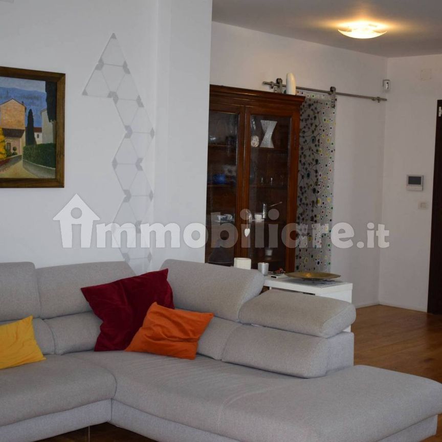 Appartamento ottimo stato, piano rialzato, Settimo, Balconi, Pescantina - Photo 1