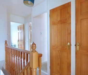 3 bedroom terraced house to rent - Photo 3