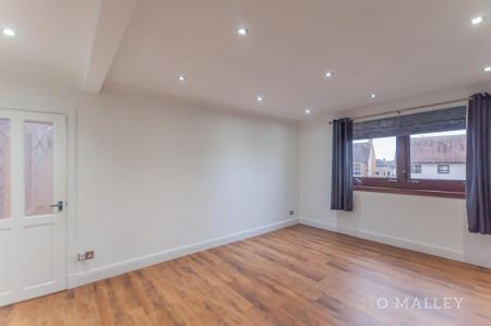 4 bedroom flat to rent - Photo 5