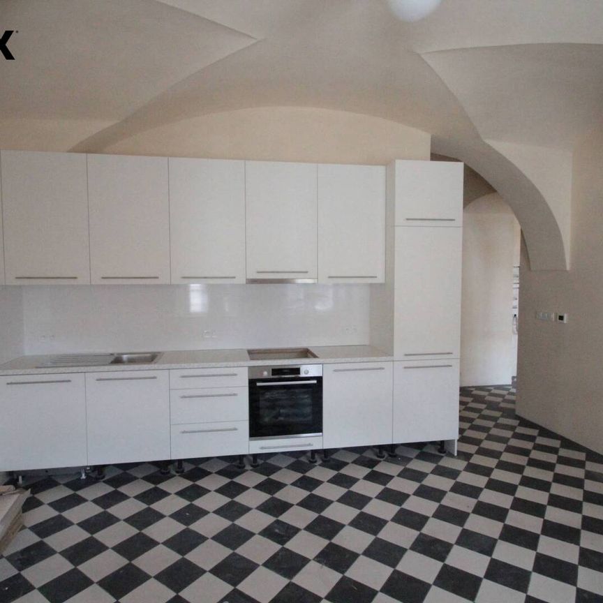 Pronájem bytu 2+1 v osobním vlastnictví 111 m², Kolín - Photo 1