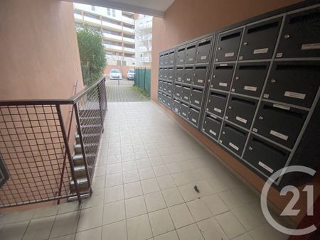 Location Appartement 1 pièce 29m² MONTPELLIER 34080 - Photo 3