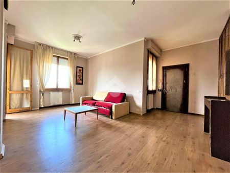 5 locali in affitto - Photo 3