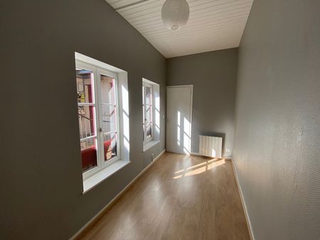 Location Appartement 2 pièces 47m² BESANCON 25000 - Photo 3