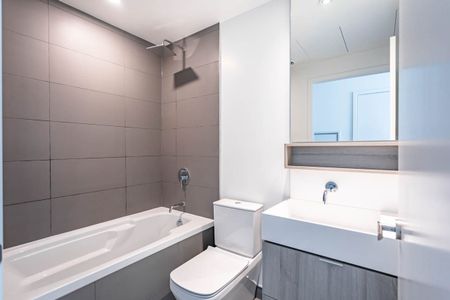 For Lease - 8 Hillsdale Avenue Unit# 927, Toronto, Ontario - Photo 4