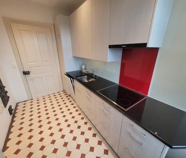Appartement lumineux de 4 pièces avec balcon et vue sur la rivière - Photo 1