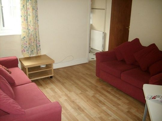 4 Bed - Harold Road, Edgbaston , Birmingham - Photo 1