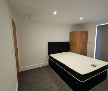 5 Bed Semi-Detached House, Tyntesfield Road, BS13 - Photo 2