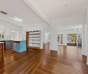 27 Main Street, Beachmere QLD 4510 - House For Rent | Domain - Photo 2