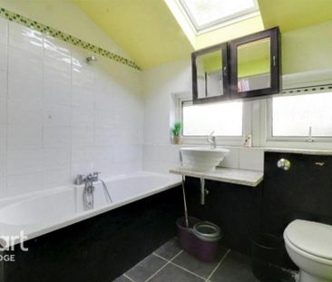 5 bedroom terraced house to rent - Photo 6