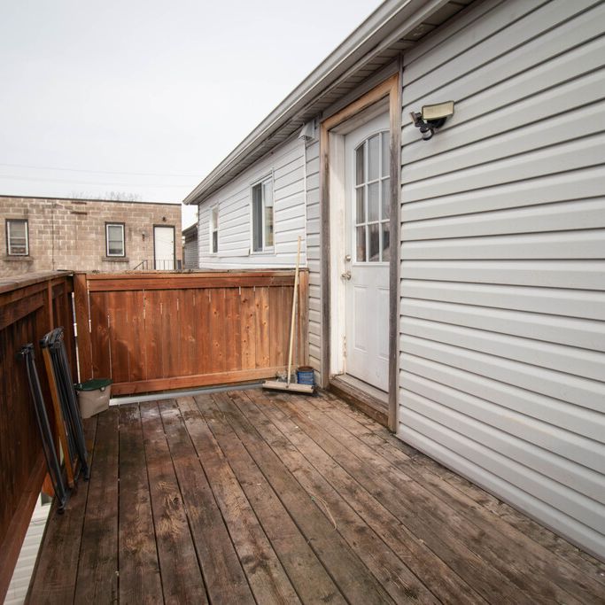 2-Bedroom Upper Unit with Private Laundry and Parking - Photo 1