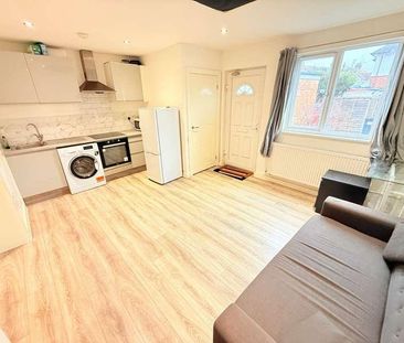 Cromer Road, New Barnet, EN5 - Photo 1