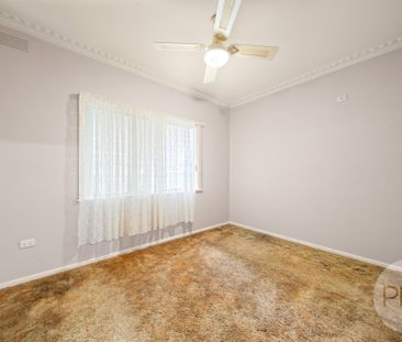 37 Beltana Ave, Mount Austin NSW 2650 - Photo 2