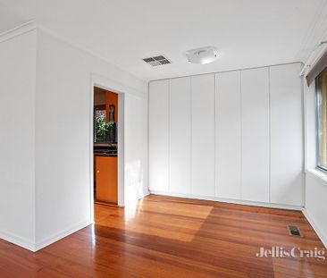 4 Clovelly Court, Viewbank - Photo 1