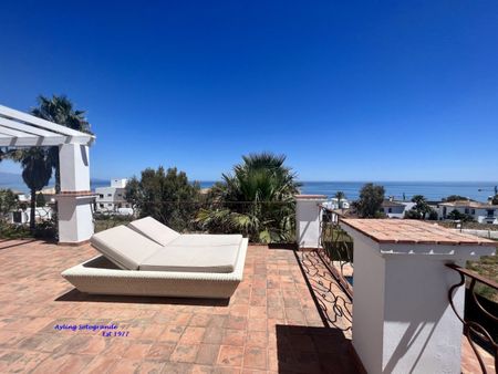 920541 - Villa For rent in La Paloma de Manilva, Manilva, Málaga, Spain - Photo 4