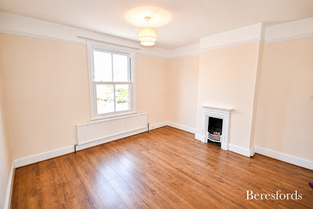 2 bedroom semi-detached house to rent - Photo 2