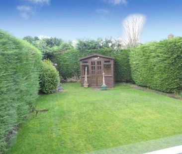 2 bedroom semi-detached bungalow to rent - Photo 2