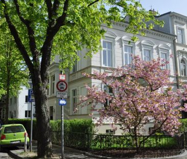 Traum-Dachwohnung (Loft-Charakter) im modernisierten Gründerzeithau... - Foto 2