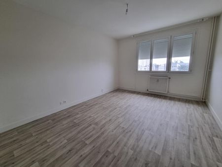 Location appartement 4 pièces 99.68 m2 à Tours - Photo 2