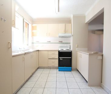 WALK TO WESTFIELDS - Photo 4